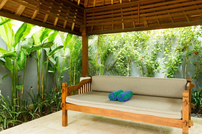 Imagen general del Hotel The Kings Villas and Spa Sanur. Foto 12