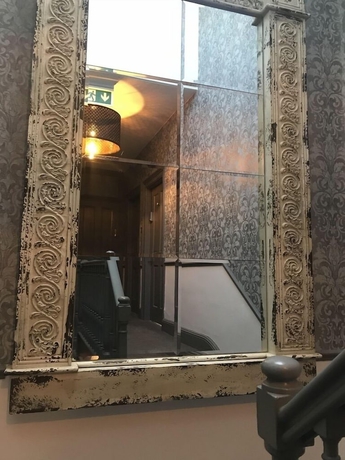 Imagen de los interiores del Hotel The Kingsbury at No7 and No8. Foto 15