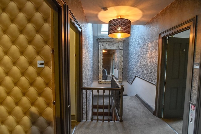 Imagen de los interiores del Hotel The Kingsbury at No7 and No8. Foto 16