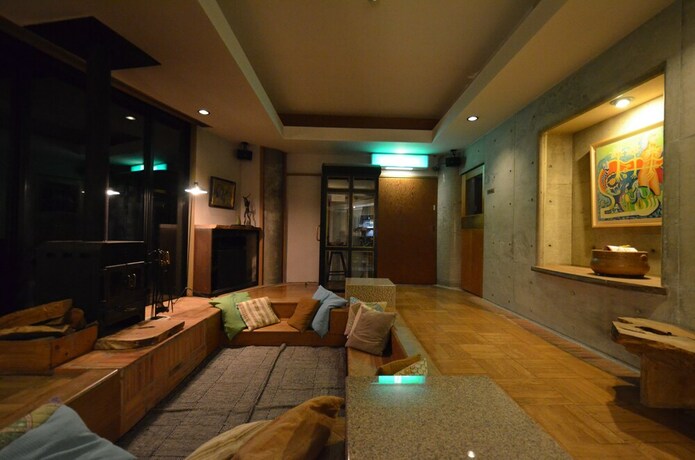 Imagen del bar/restaurante del Hotel The Kinta Naeba. Foto 15