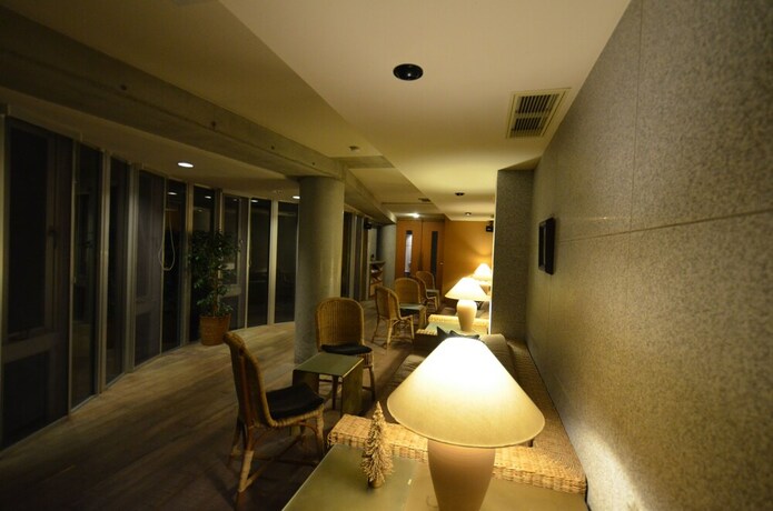 Imagen del bar/restaurante del Hotel The Kinta Naeba. Foto 16