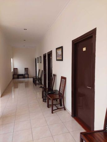 Imagen de la habitación del Hotel The Kirana Purnama Semarang. Foto 5