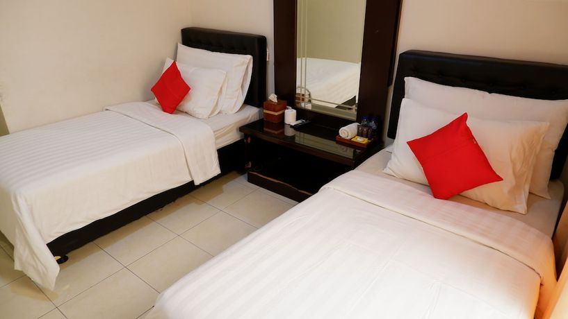 Imagen de la habitación del Hotel The Kirana Purnama Semarang. Foto 6