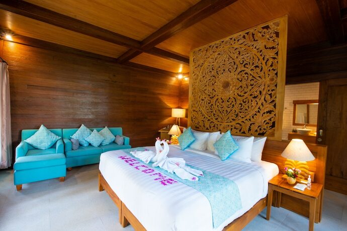 Imagen de la habitación del Hotel The Kirana Tembok. Foto 13