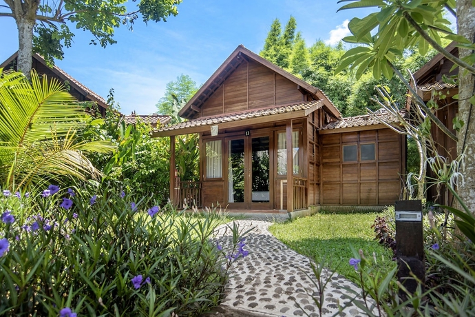 Imagen de la habitación del Hotel The Kirana Ungasan. Foto 9