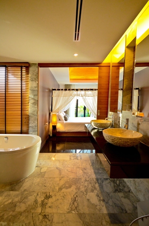 Imagen de la habitación del Hotel The Kiri Villas Resort. Foto 3