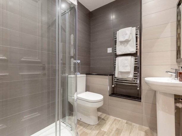 Imagen de la habitación del Hotel The Kirkstyle. Foto 12