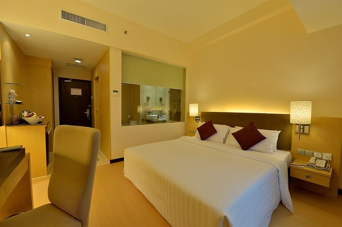 Imagen de la habitación del Hotel The Klagan Regency. Foto 7