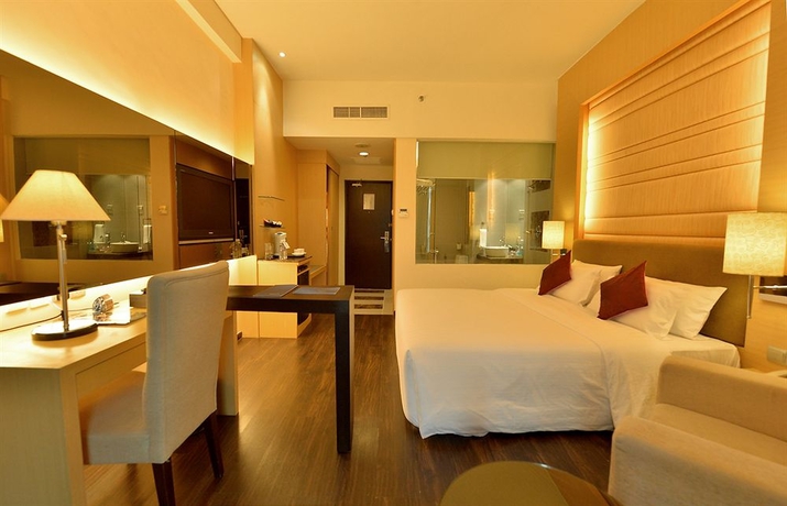 Imagen de la habitación del Hotel The Klagan Regency. Foto 10