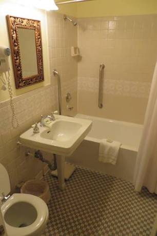 Imagen de la habitación del Hotel The Knickerbocker On The Lake. Foto 12