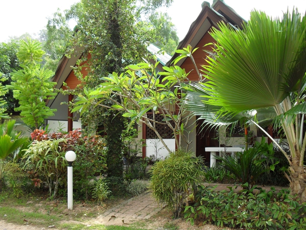 Imagen de los exteriores del Hotel The Krabi Forest Homestay. Foto 11