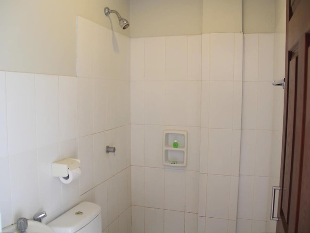 Imagen de la habitación del Hotel The Kubu Hotel. Foto 2