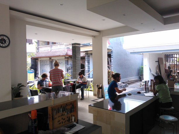 Imagen de los interiores del Hotel The Kubu Hotel. Foto 16