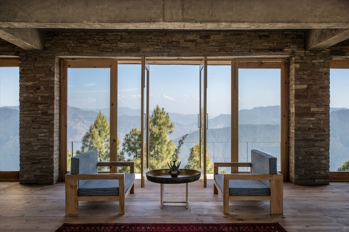 Imagen de los interiores del Hotel The Kumaon. Foto 12