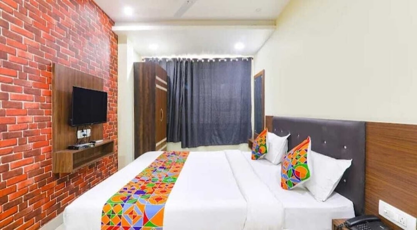 Imagen de la habitación del Hotel The Kumar inn. Foto 12