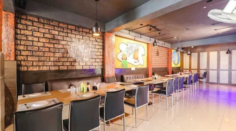 Imagen de los interiores del Hotel The Kumar inn. Foto 16