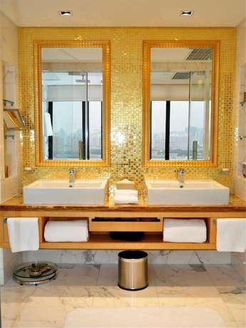Imagen de la habitación del Hotel The Kunlun Beijing. Foto 2