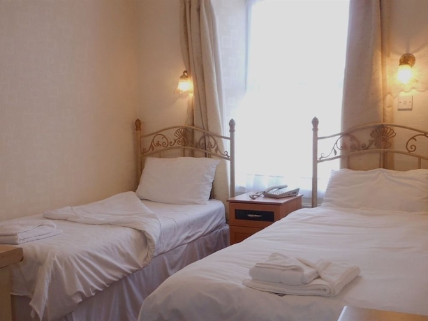 Imagen de la habitación del Hotel The Kynance on Plymouth Hoe. Foto 7