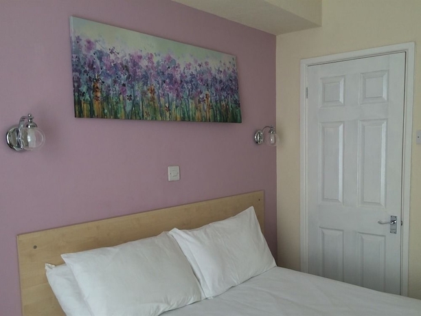 Imagen de la habitación del Hotel The Kynance on Plymouth Hoe. Foto 10