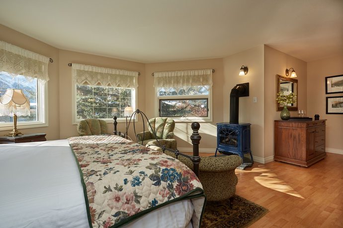 Imagen de la habitación del Hotel The Lady MacDonald Country Inn. Foto 10