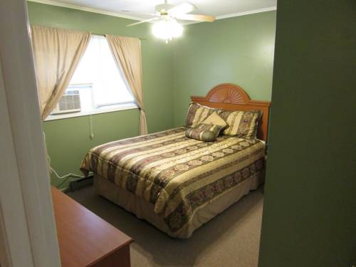 Imagen de la habitación del Hotel The Lake George Inn. Foto 4