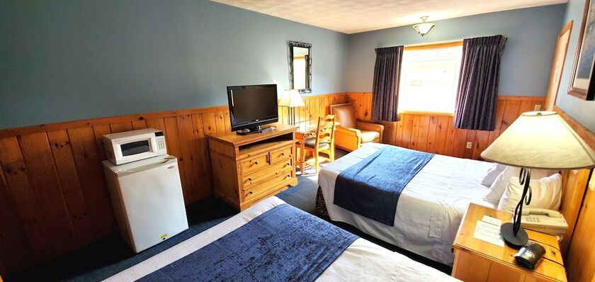 Imagen general del Hotel The Lake Motel. Foto 4