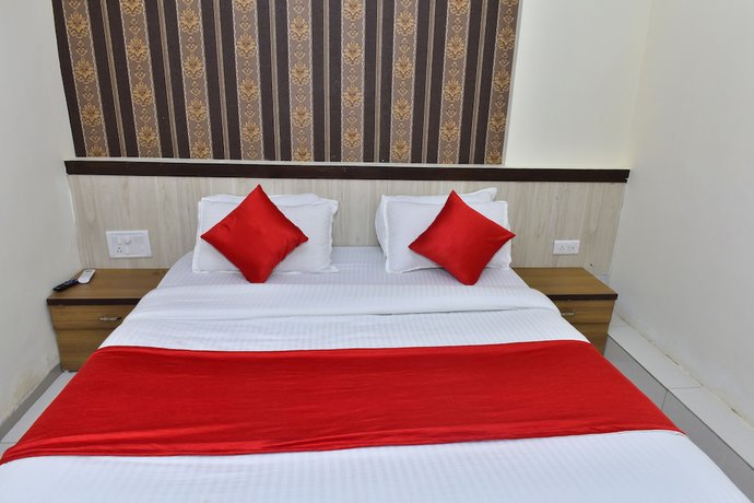 Imagen de la habitación del Hotel The Lake Palace. Foto 17
