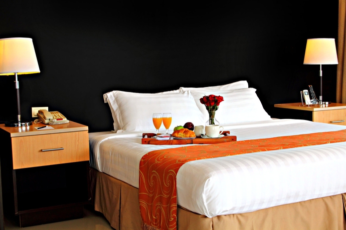 Imagen de la habitación del Hotel The Lake Tagaytay. Foto 12