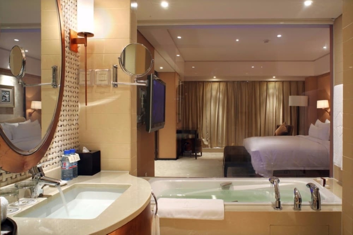 Imagen de la habitación del Hotel The Lake View Beijing. Foto 11