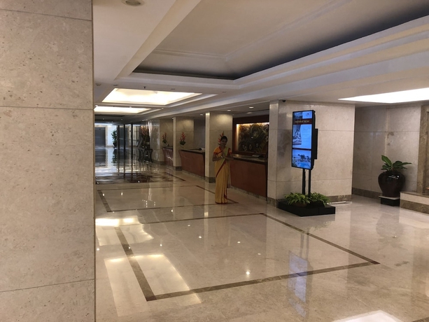 Imagen de los interiores del Hotel The Lalit Ashok Bangalore. Foto 15