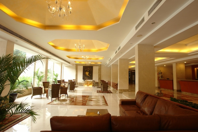 Imagen de los interiores del Hotel The Lalit Ashok Bangalore. Foto 18
