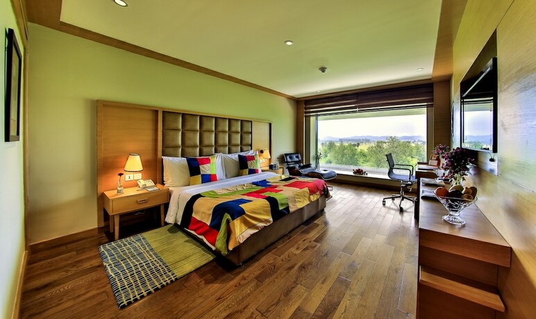 Imagen de la habitación del Hotel The Lalit Chandigarh. Foto 18