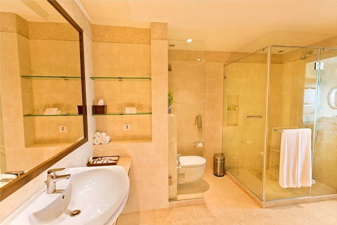 Imagen de la habitación del Hotel The Lalit Jaipur. Foto 3