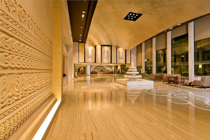 Imagen de los interiores del Hotel The Lalit Jaipur. Foto 15