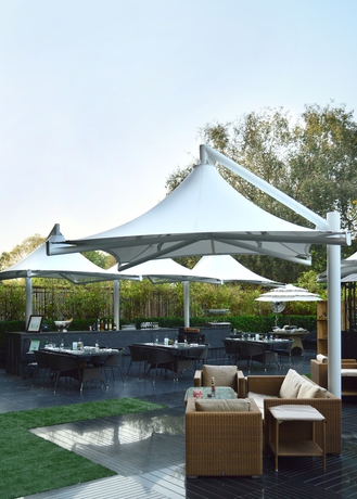 Imagen del bar/restaurante del Hotel The Lalit New Delhi. Foto 6