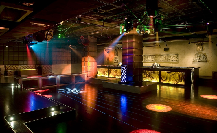 Imagen de los interiores del Hotel The Lalit New Delhi. Foto 15