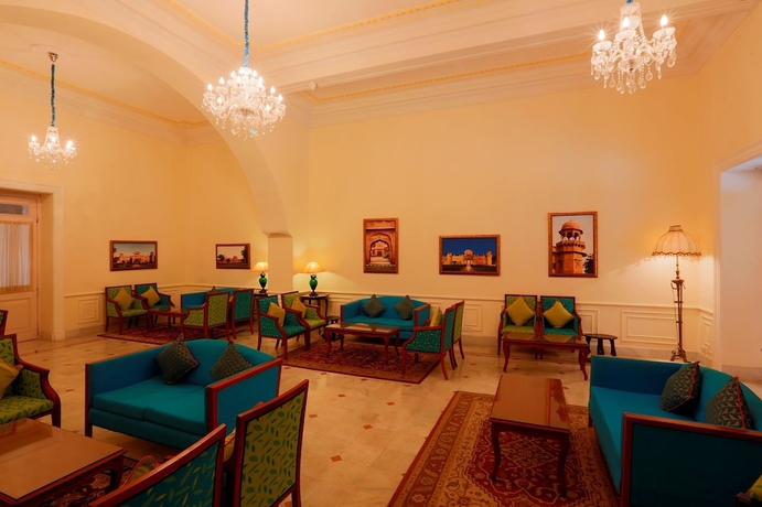 Imagen de los interiores del Hotel The Lallgarh Palace - A Heritage. Foto 15