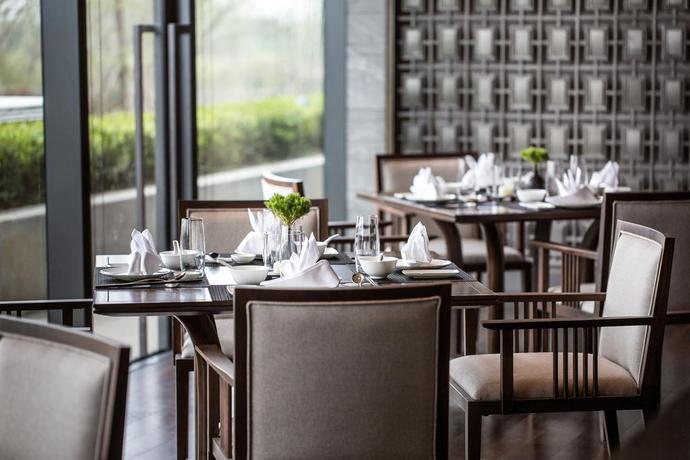 Imagen del bar/restaurante del Hotel The Lalu Nanjing. Foto 3