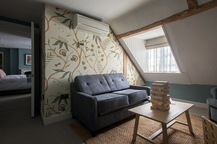 Imagen de la habitación del Hotel The Lamb Hindon. Foto 10