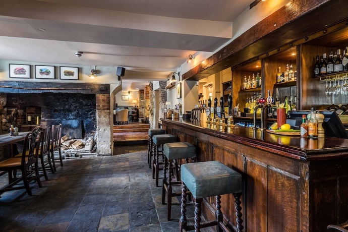 Imagen del bar/restaurante del Hotel The Lamb Hindon. Foto 7