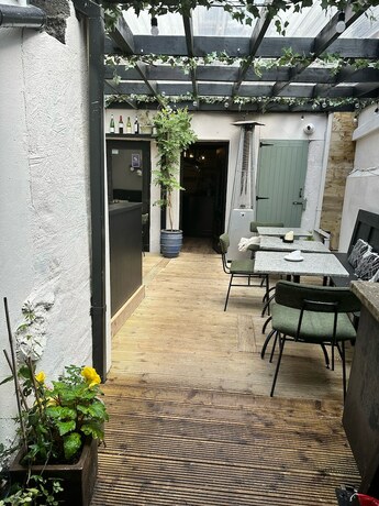 Imagen general del Hotel The Lamplight Wines. Foto 11