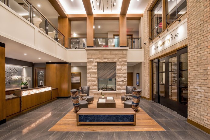 Imagen de los interiores del Hotel The Landing, Wayzata. Foto 18