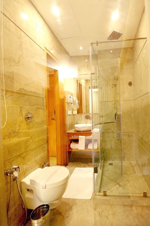 Imagen de la habitación del Hotel The Landmark Amritsar. Foto 7
