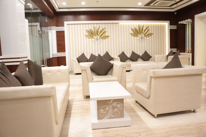 Imagen de los interiores del Hotel The Landmark, Benar&eacute;s. Foto 19