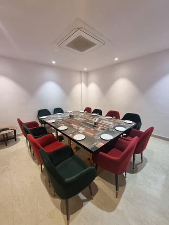 Imagen de los interiores del Hotel The Landmark, Chhatarpur. Foto 15