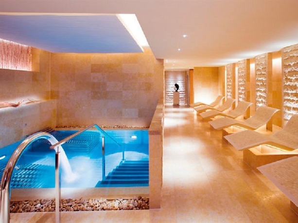 Imagen general del Hotel The Landmark Mandarin Oriental, Hong Kong. Foto 2