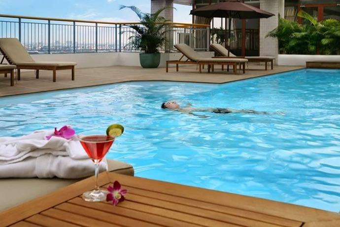 Imagen de la piscina del Hotel The Landmark Serviced Apartments - Managed By Peninsula Properties. Foto 20