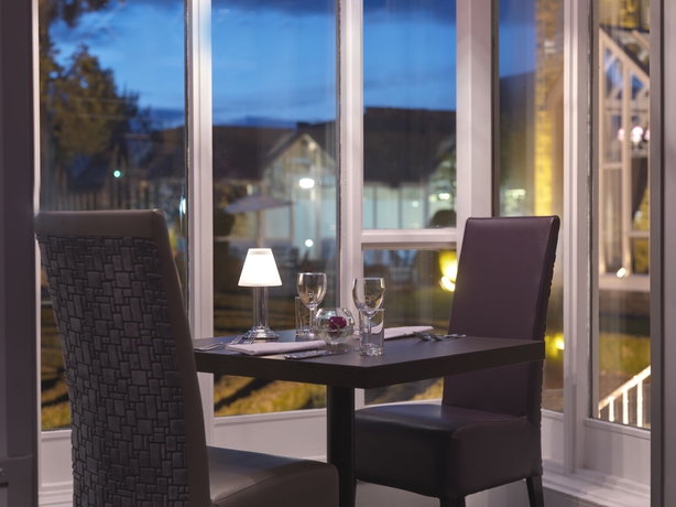 Imagen del bar/restaurante del Hotel The Landmark and Leisure Club. Foto 3