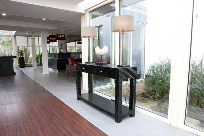 Imagen de los interiores del Hotel The Landmark and Leisure Club. Foto 19