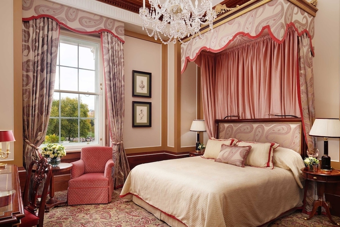 Imagen de la habitación del Hotel The Lanesborough, Oetker Collection. Foto 12